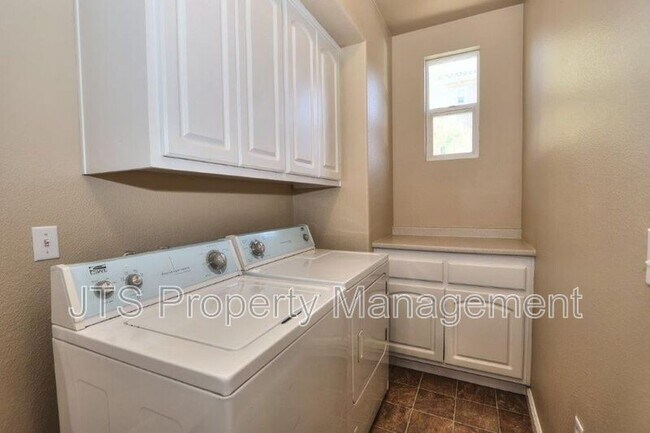 Building Photo - 4800 Westlake Pkwy