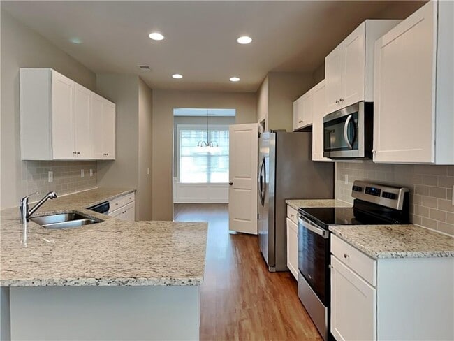 Building Photo - 203 Margrave Dr