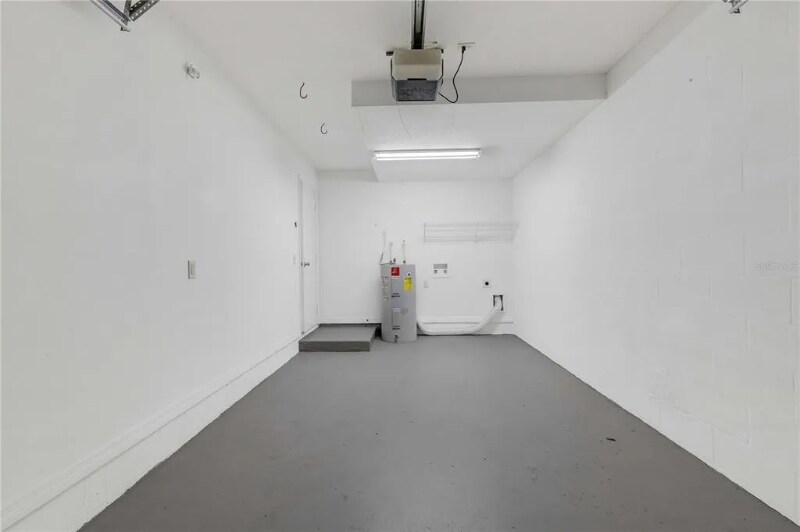 Building Photo - 6404-6422 Odom Rd