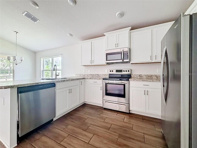 Building Photo - 187 NW 45th Loop