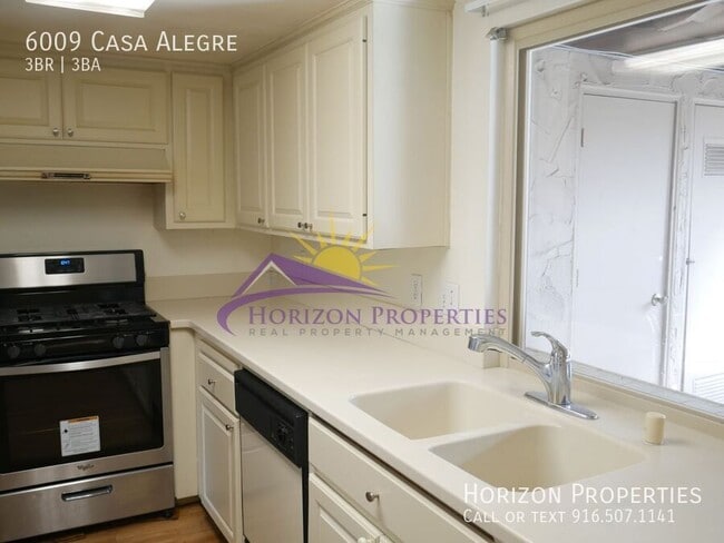 Building Photo - 6009 Casa Alegre