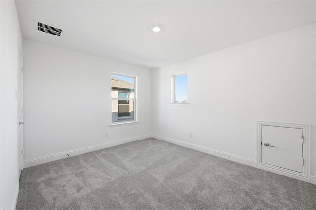 Building Photo - 108 N Sky Dr