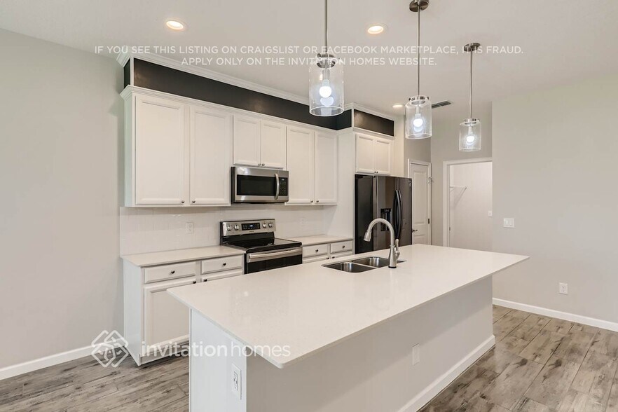 Building Photo - 1132 Hendon Lp