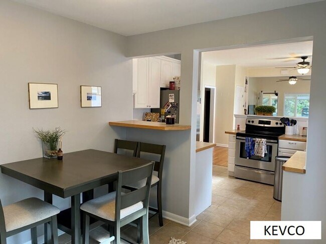 Building Photo - Remodeled Laporte Ave House!