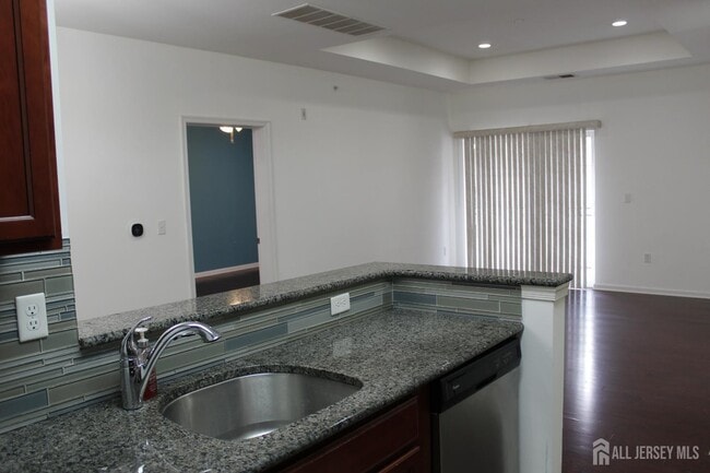 Building Photo - 446 Micali Way