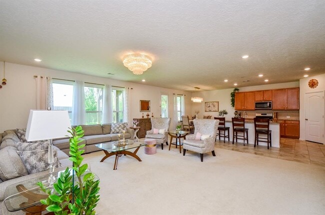 Building Photo - 3808 Canterbury Park Dr