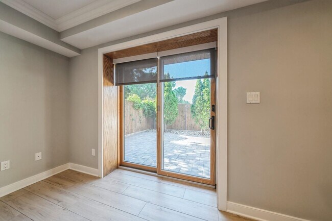 Building Photo - 225 Columbia Ave