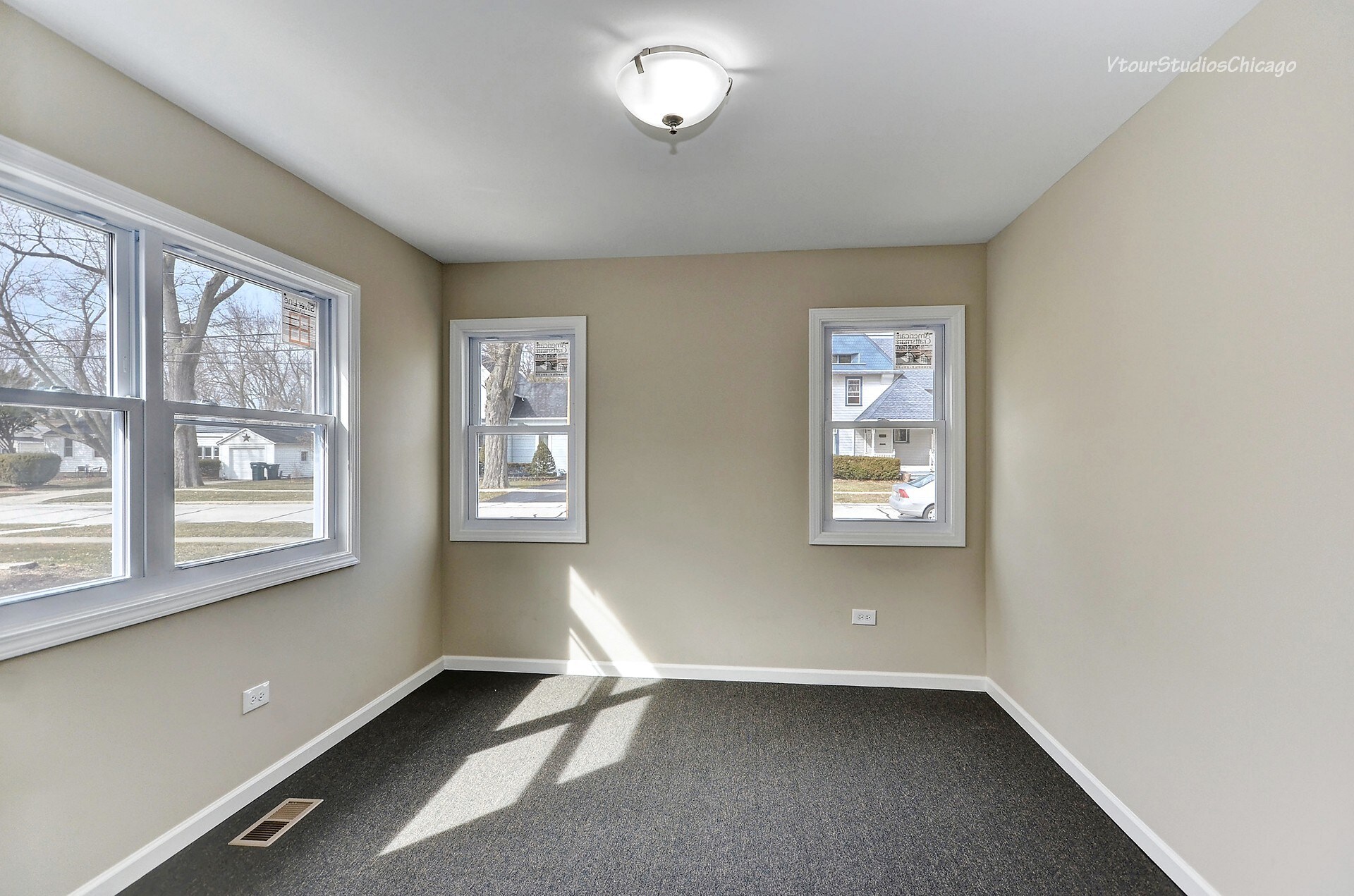 Bedroom 2 - 524 Spring St