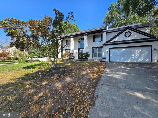 Primary Photo - 1 Radcliff Ct