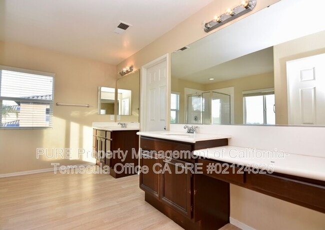 Building Photo - 31451 Westwind Ln