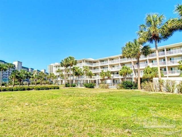 Building Photo - 13500 Sandy Key Dr
