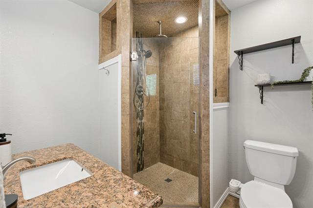 Building Photo - 3605 Jeanette Dr