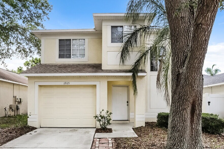 Primary Photo - 13121 Fennway Ridge Dr