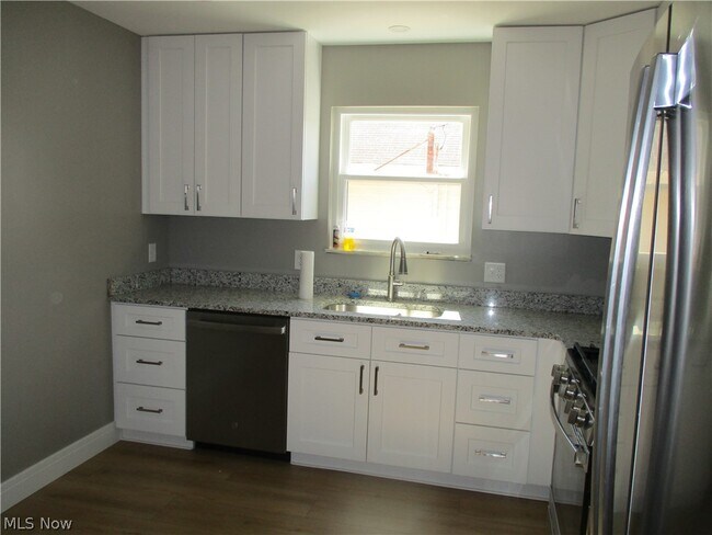 Building Photo - 3017 Snow Rd