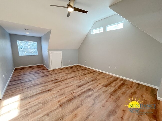 Building Photo - Exceptional 1 Bedroom Unit in Niceville!