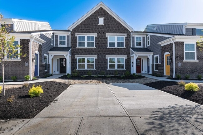 Building Photo - LIKE NeW Fisher Homes Condo Per Rent is $1849.00