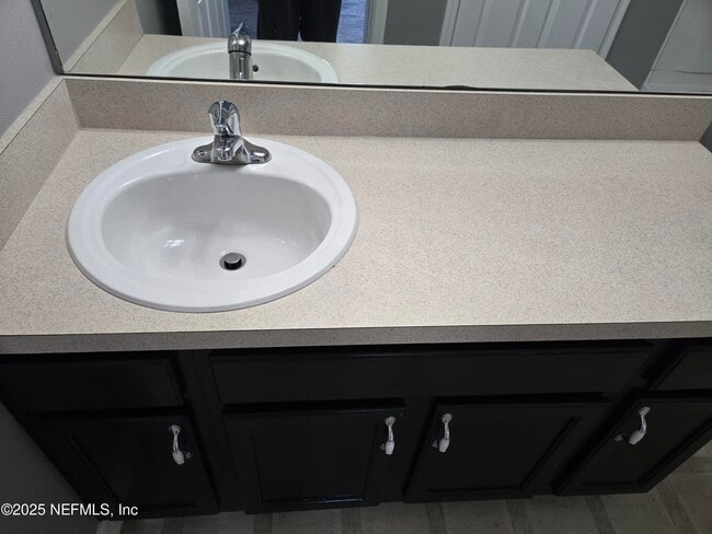 Building Photo - 1500 Calming Water Dr