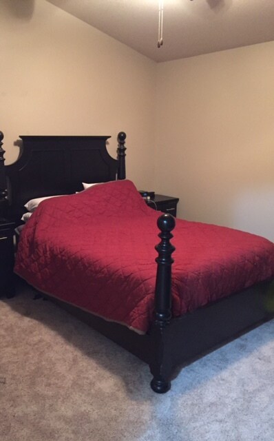Bedroom - 383 NE Sandalwood