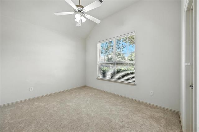 Building Photo - 520 Smoke Tree Dr