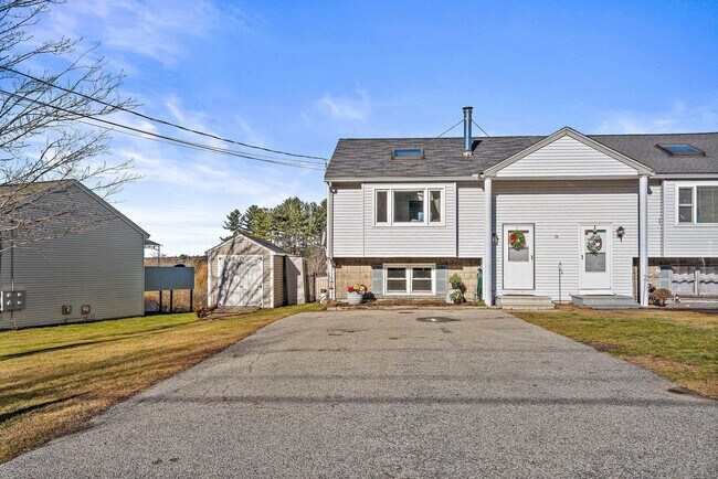 Building Photo - 74 Derryfield Rd