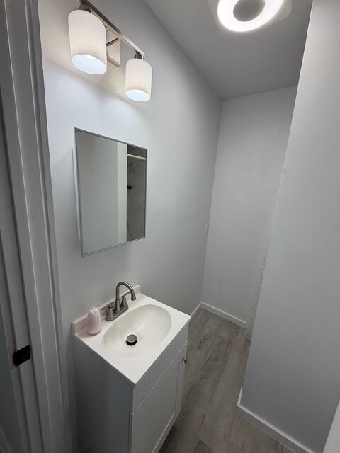 Building Photo - 1105 Highland Dr