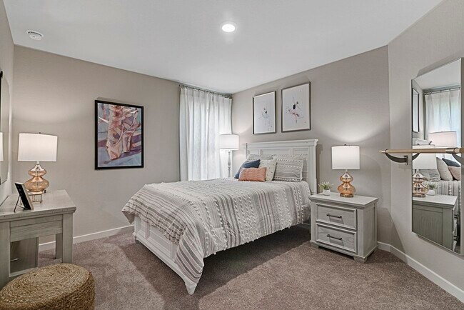 Building Photo - 21110 Bella Coral Dr