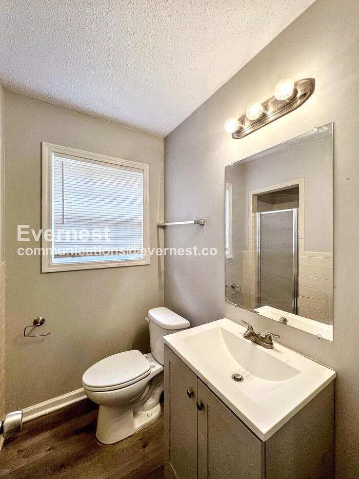 Building Photo - 3125 Walpole Ave