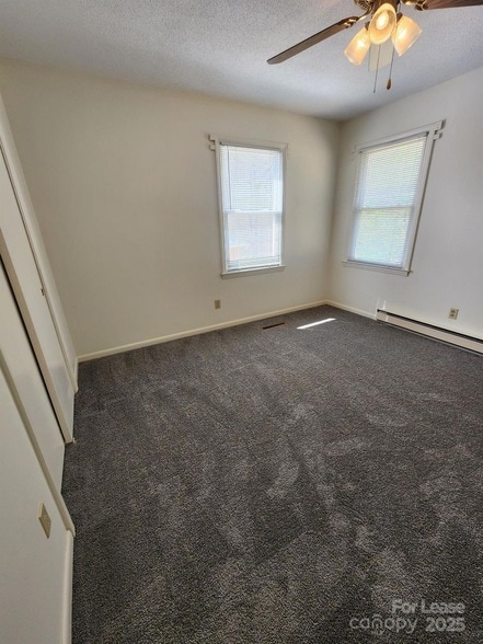 Building Photo - 208 Cliffside Dr
