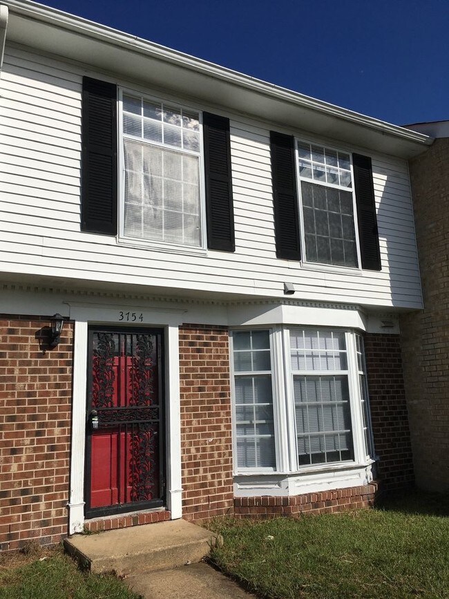 Building Photo - 3754 Upland Rd