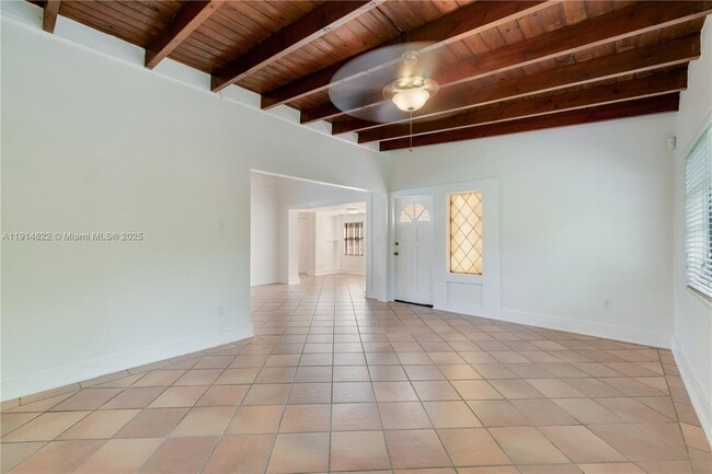 Building Photo - 10621 SW 111th St