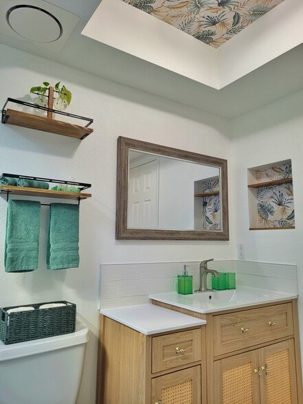 Building Photo - 1911 Tarpon Ct