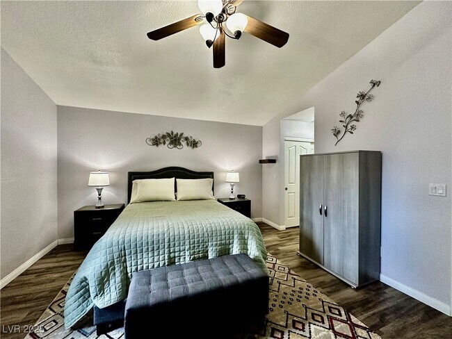Building Photo - 41 Stone Cress Dr