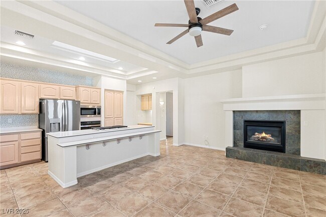 Building Photo - 10548 Findlay Ave