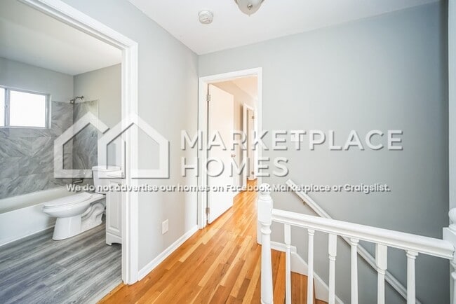 Building Photo - 1608 Tonopah Dr