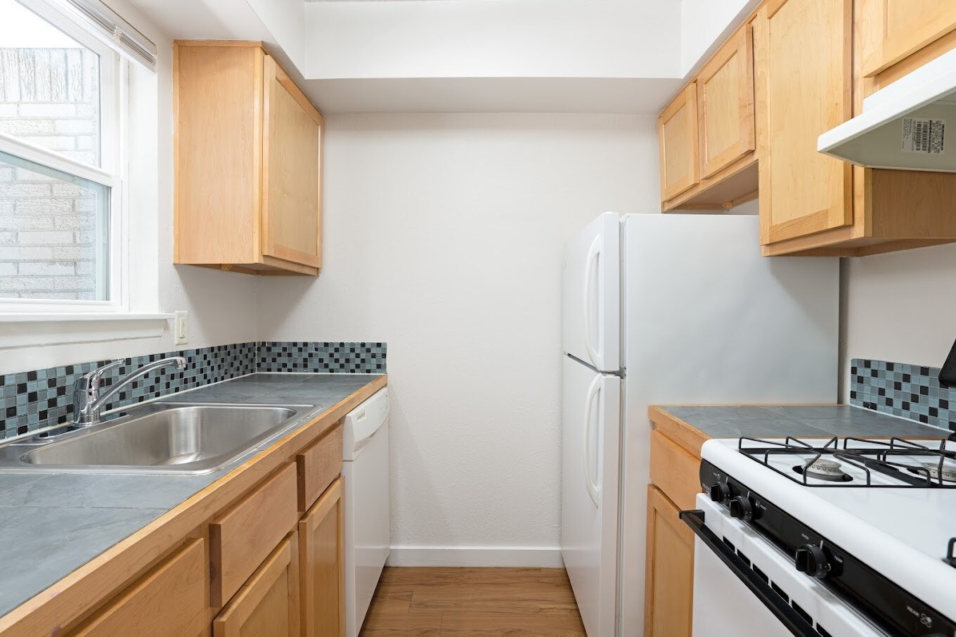 Building Photo - 2601 Penny Ln