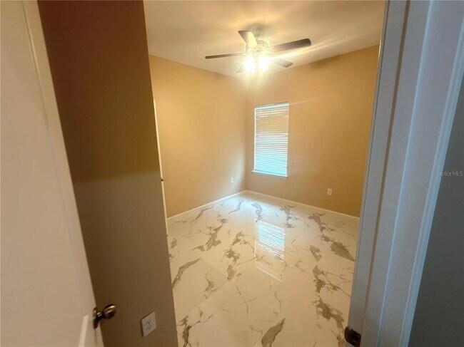 Building Photo - 5583 Toulouse Ln