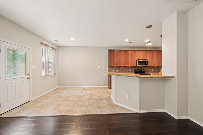 Building Photo - 3 Whitekirk Pl