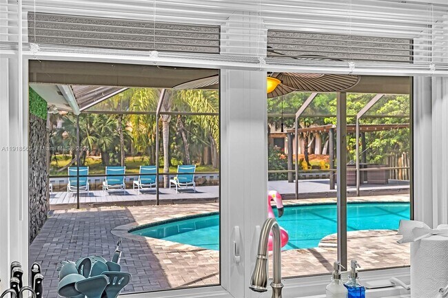 Building Photo - 2191 SW 27th Ln