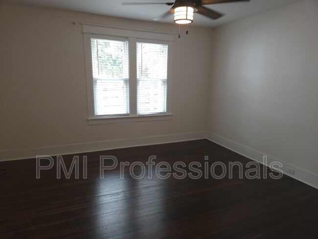 Building Photo - 1310 Porter Rd