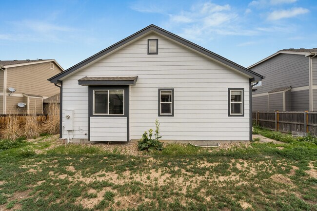 Building Photo - 10049 Jasper St