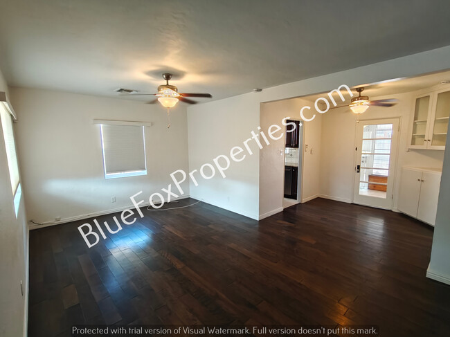 Building Photo - 1510 E Silver St