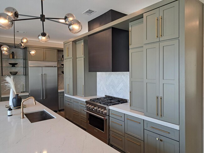 Building Photo - 7085 Fain Park Dr