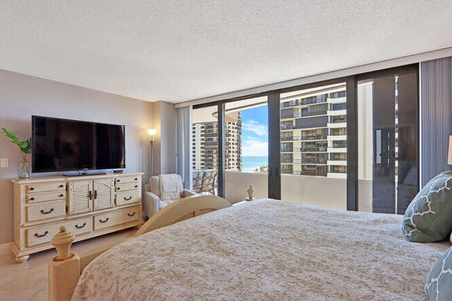 Building Photo - 4200 N Ocean Dr