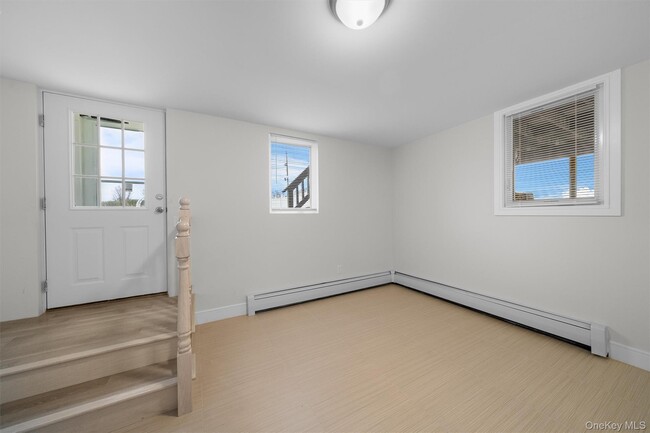 Building Photo - 135 Beekman Ave