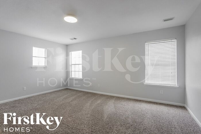 Building Photo - 11210 Flying Geese Ln