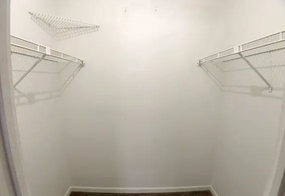 Building Photo - 480-482 Pedretti Ave