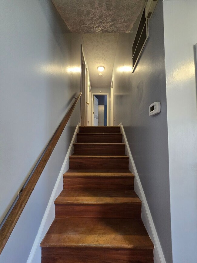 Building Photo - 6957 Bone Creek Dr