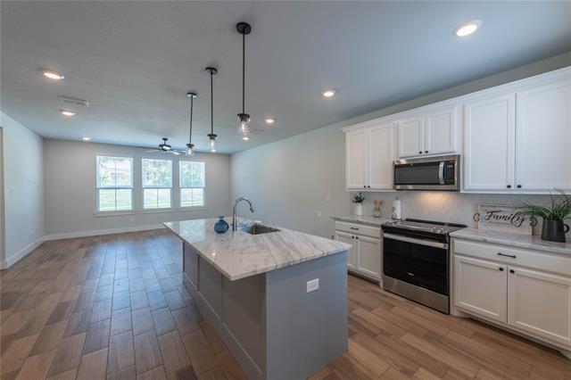 Building Photo - 9612 Sullivan Ln