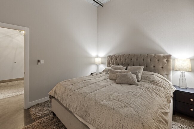 Building Photo - 101 N Tejon St