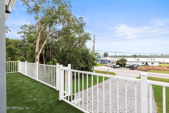 Building Photo - 5405 Heckscher Dr